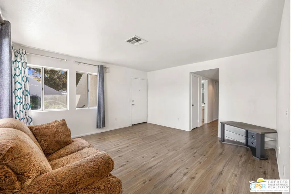 32505 Candlewood Drive 87, Cathedral City, California 92234 home-pic-4